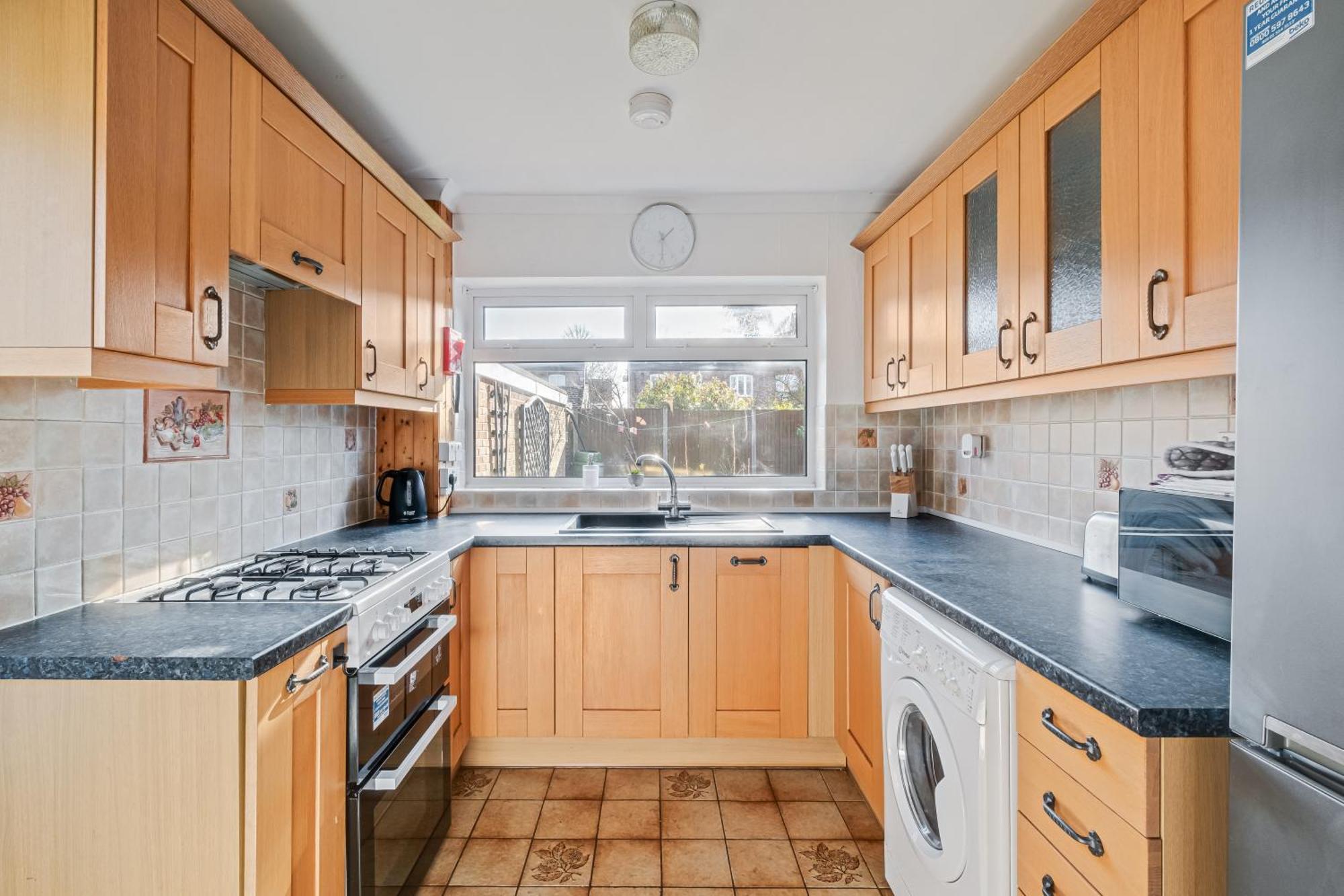 Comfy And Freshly Redecorated Home By Our Home Short Stays Close To Town Centre With Free Parking Bedford Exterior foto